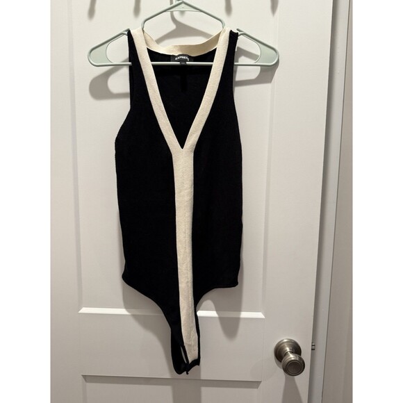 Express Sweater Knit Bodysuit Black Cream Sleeveless Stretch Size L Large - Picture 1 of 4